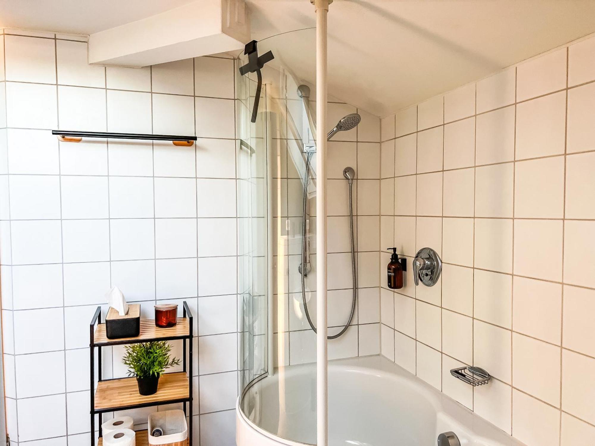 Loft-Wohnung Im Herzen Von Prien - 100M2 - Smarttv Bagian luar foto